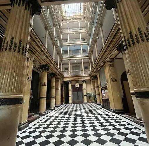 アパート Neuf Et Elegant Avec Vue Degagee Sur Les Montagnes Et Dans Le Centre *